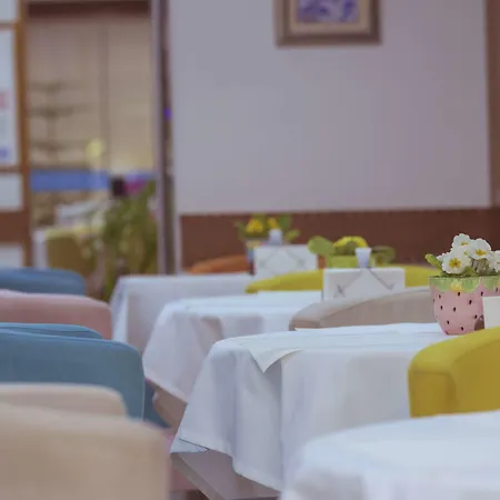 Hotel Infinity