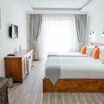 فندق Infinity 3*