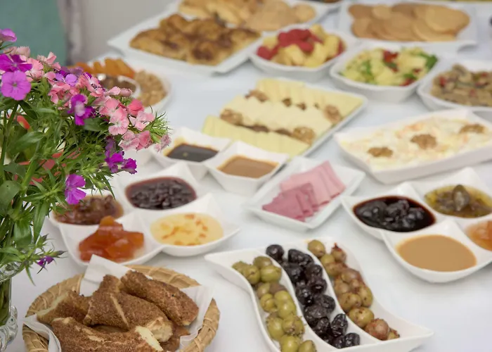 Infinity فندق 3*