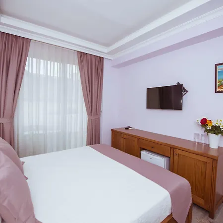 Infinity 3* فتحية