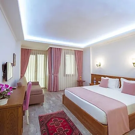 Hotel Infinity 3*