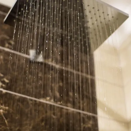 Infinity فندق 3*