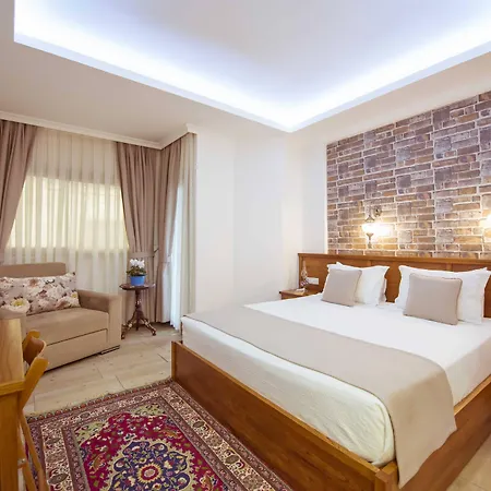 Infinity Hotel 3*